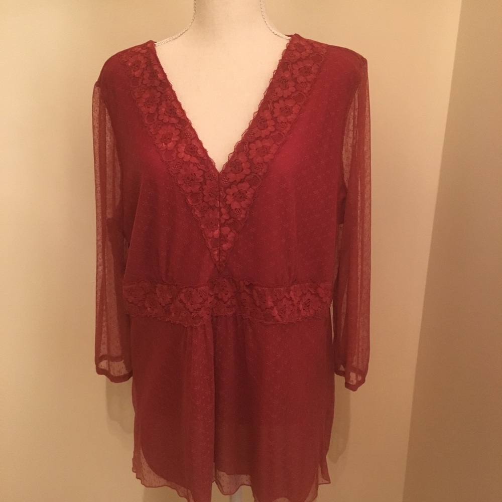 Apt 9 lace v-neck blouse